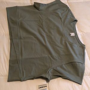 New crop athletic top